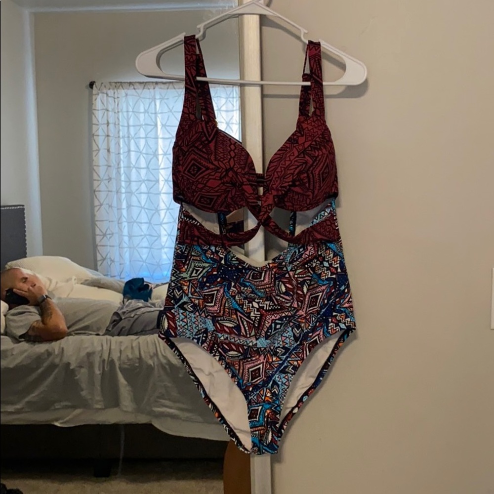 Swimsuit - Picture 2 of 2